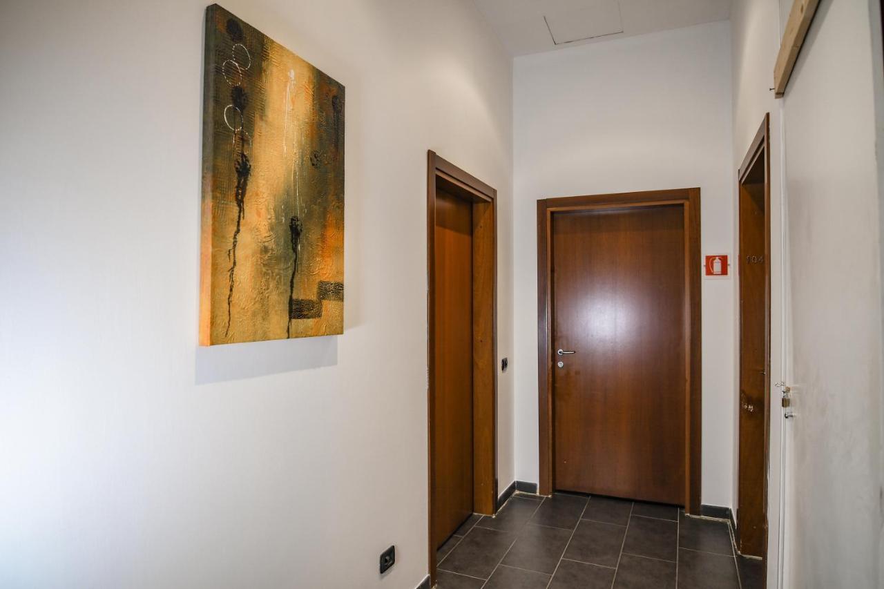 Zen Hotel Ferrara Esterno foto